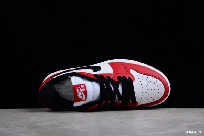 1 Jordan DD9315-600  Low  Chicago Retro Golf  0412